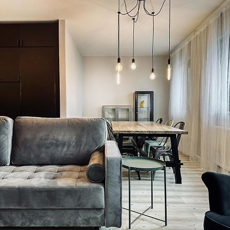Cozy Apartment In Old Chocolate Factory Krasków Dış mekan fotoğraf