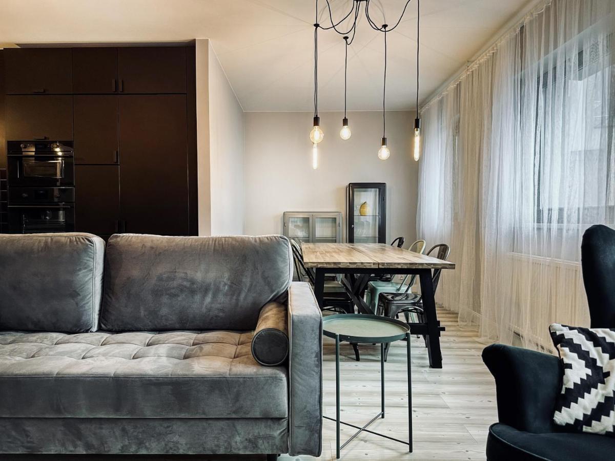 Cozy Apartment In Old Chocolate Factory Krasków Dış mekan fotoğraf